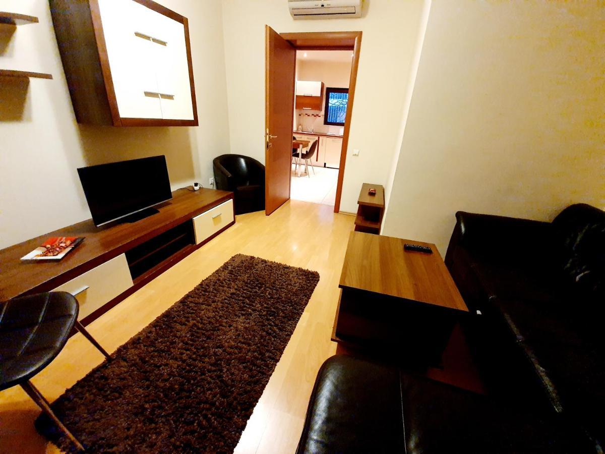 Grandville Apartments Бухарест Экстерьер фото
