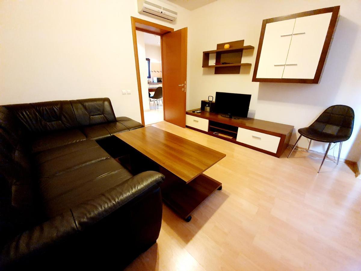 Grandville Apartments Бухарест Экстерьер фото